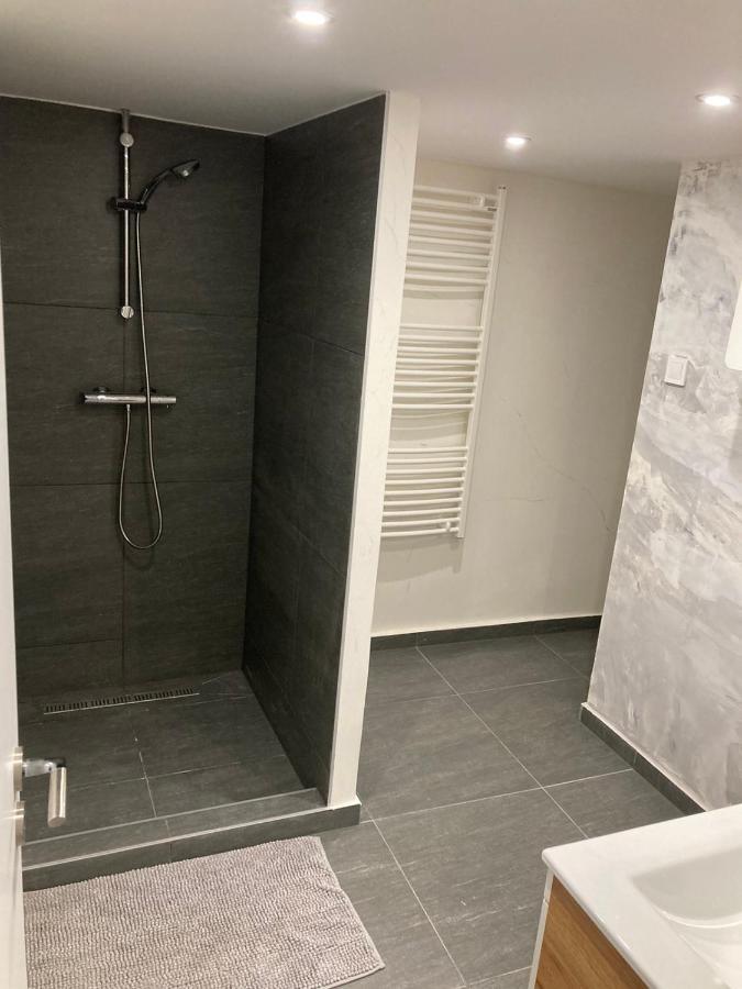 Full Equipment Designed Apartment In The Heart Of Budapest For 4 People エクステリア 写真