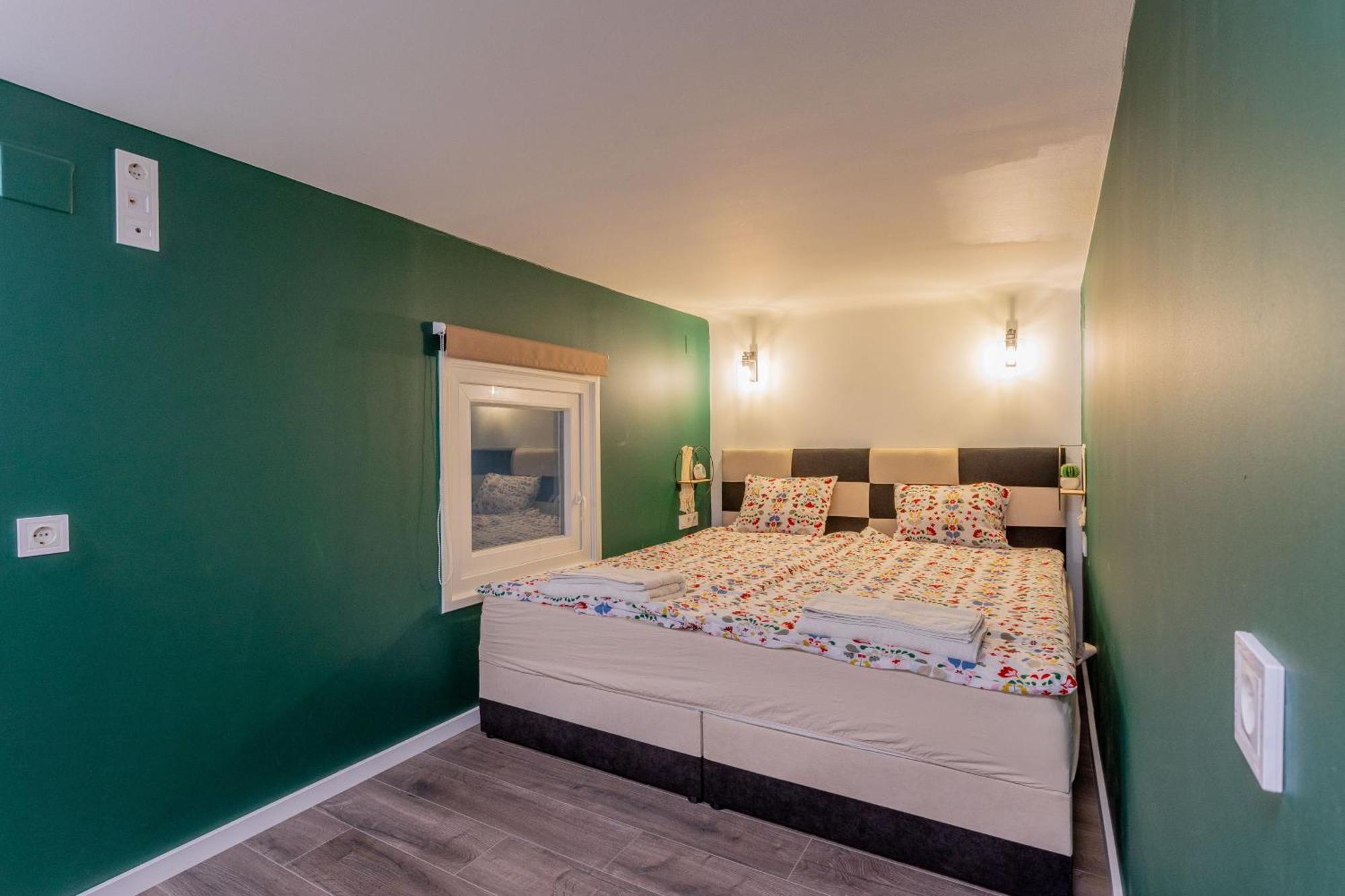 Full Equipment Designed Apartment In The Heart Of Budapest For 4 People エクステリア 写真