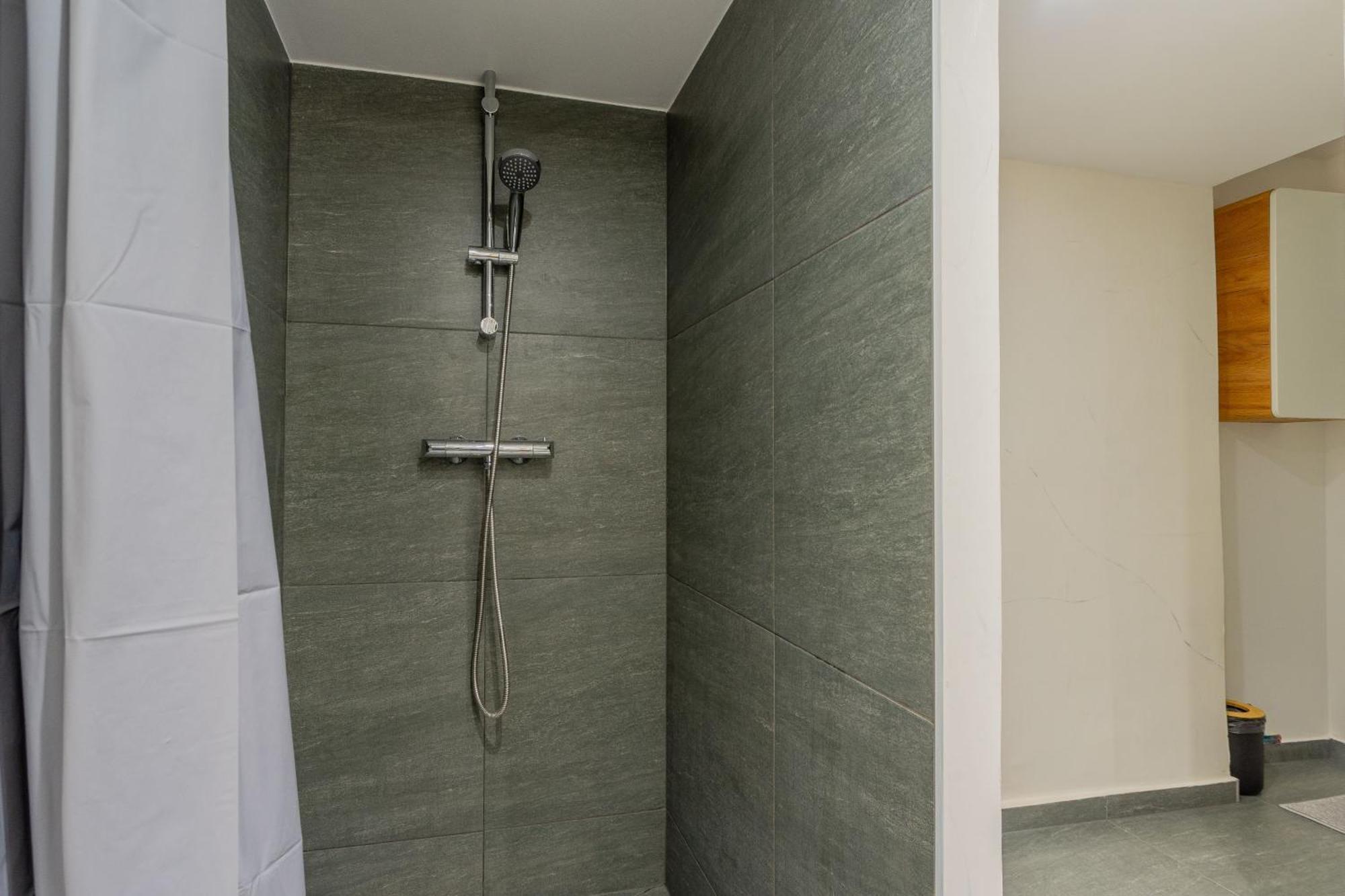 Full Equipment Designed Apartment In The Heart Of Budapest For 4 People エクステリア 写真