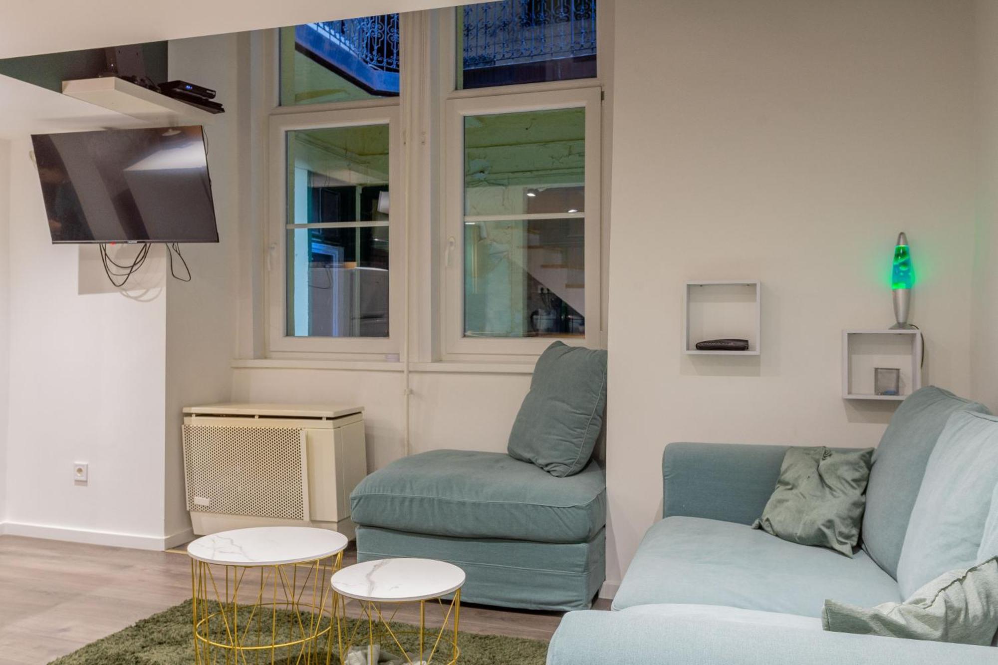 Full Equipment Designed Apartment In The Heart Of Budapest For 4 People エクステリア 写真