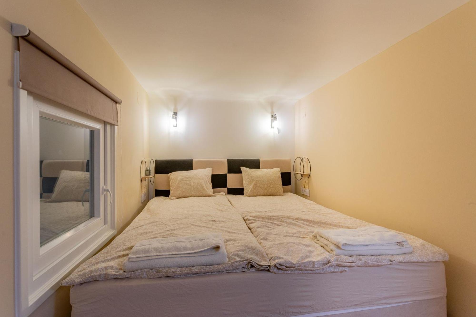 Full Equipment Designed Apartment In The Heart Of Budapest For 4 People エクステリア 写真