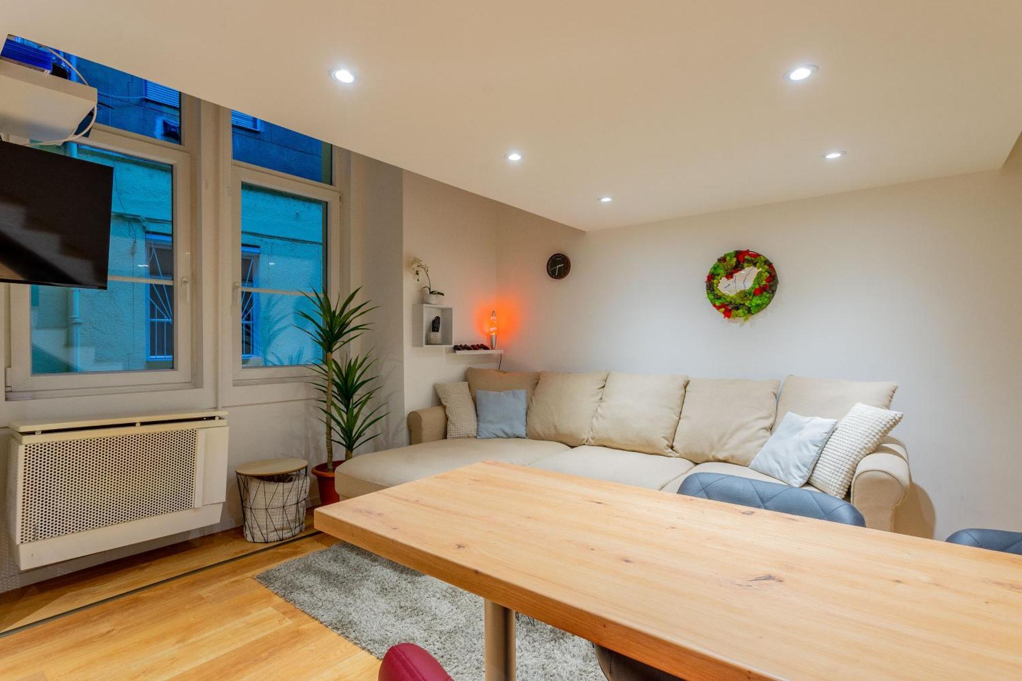 Full Equipment Designed Apartment In The Heart Of Budapest For 4 People エクステリア 写真