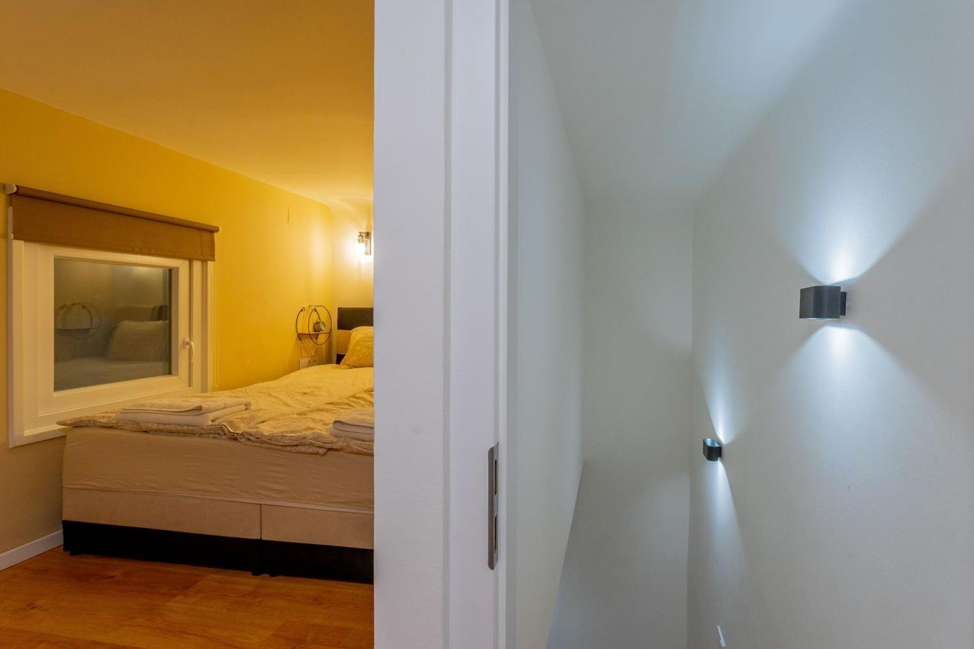 Full Equipment Designed Apartment In The Heart Of Budapest For 4 People エクステリア 写真
