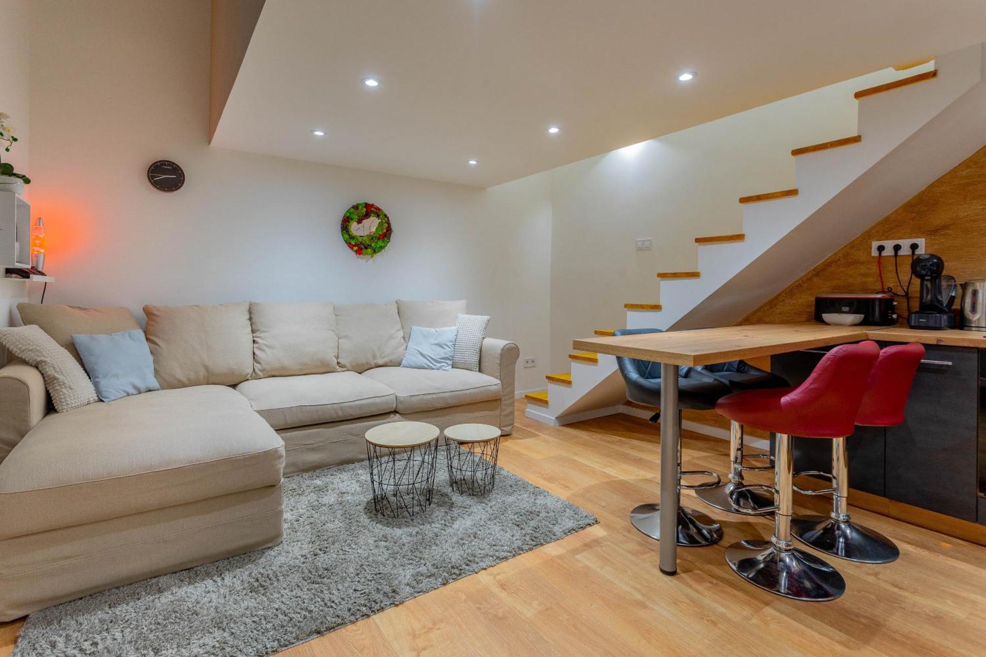 Full Equipment Designed Apartment In The Heart Of Budapest For 4 People エクステリア 写真